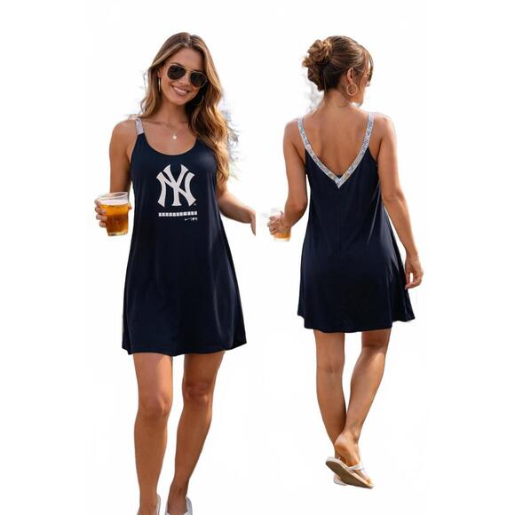 Nike Tops - Nike New York Yankees Sleeveless Dress Tank XL